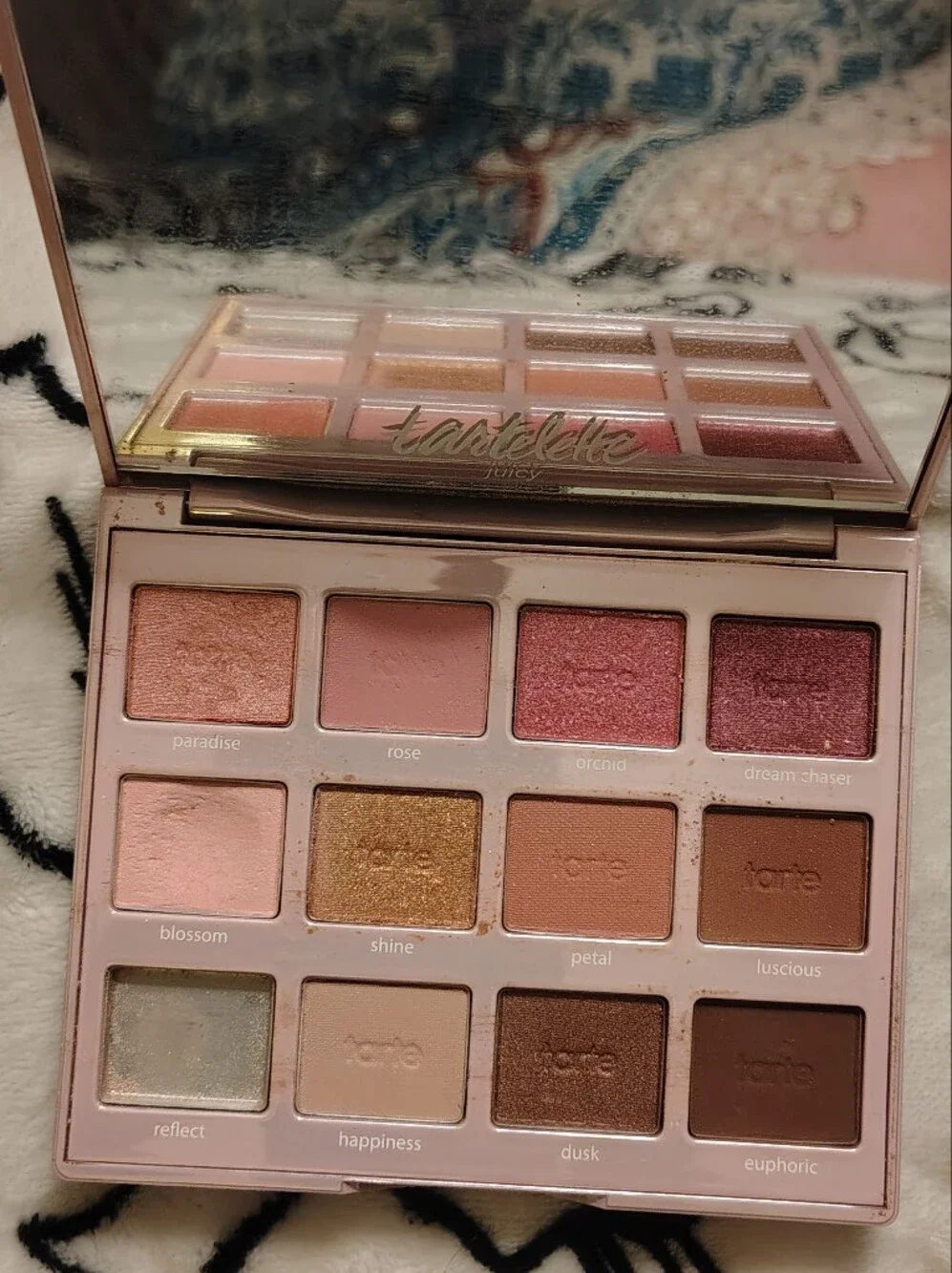 NEW TARTE Tartelette Juicy Amazonian Clay Eyeshadow Palette MSRP $47